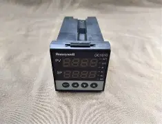 Honeywell DC1010CT-101000-ED Controller