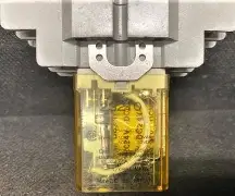 IDEC RH2BUL-DC24VY4 Relay