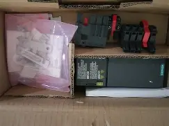 Siemens 6SL3210-1KE23-2UB1H8 G120 Drive