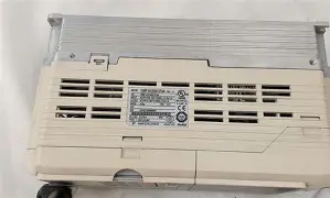 Yaskawa CIMR-AU2A0012FAA