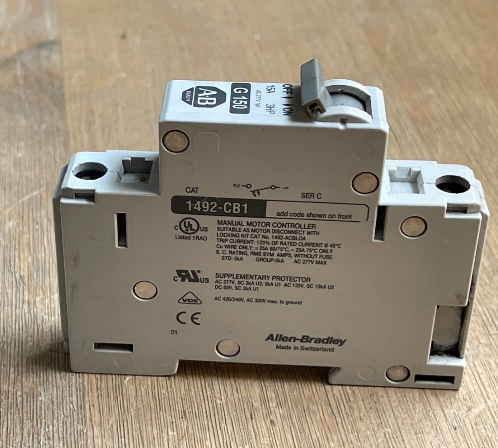 Allen-Bradley 1492-CB1150C40