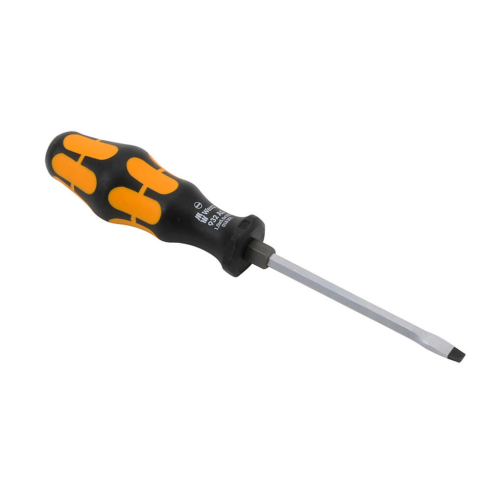 05018301055 - Wera Kraftform Plus 5.5mm slotted heavy duty screwdriver, 4.1in (103mm) shaft length, Kraftform ergonomic handle.