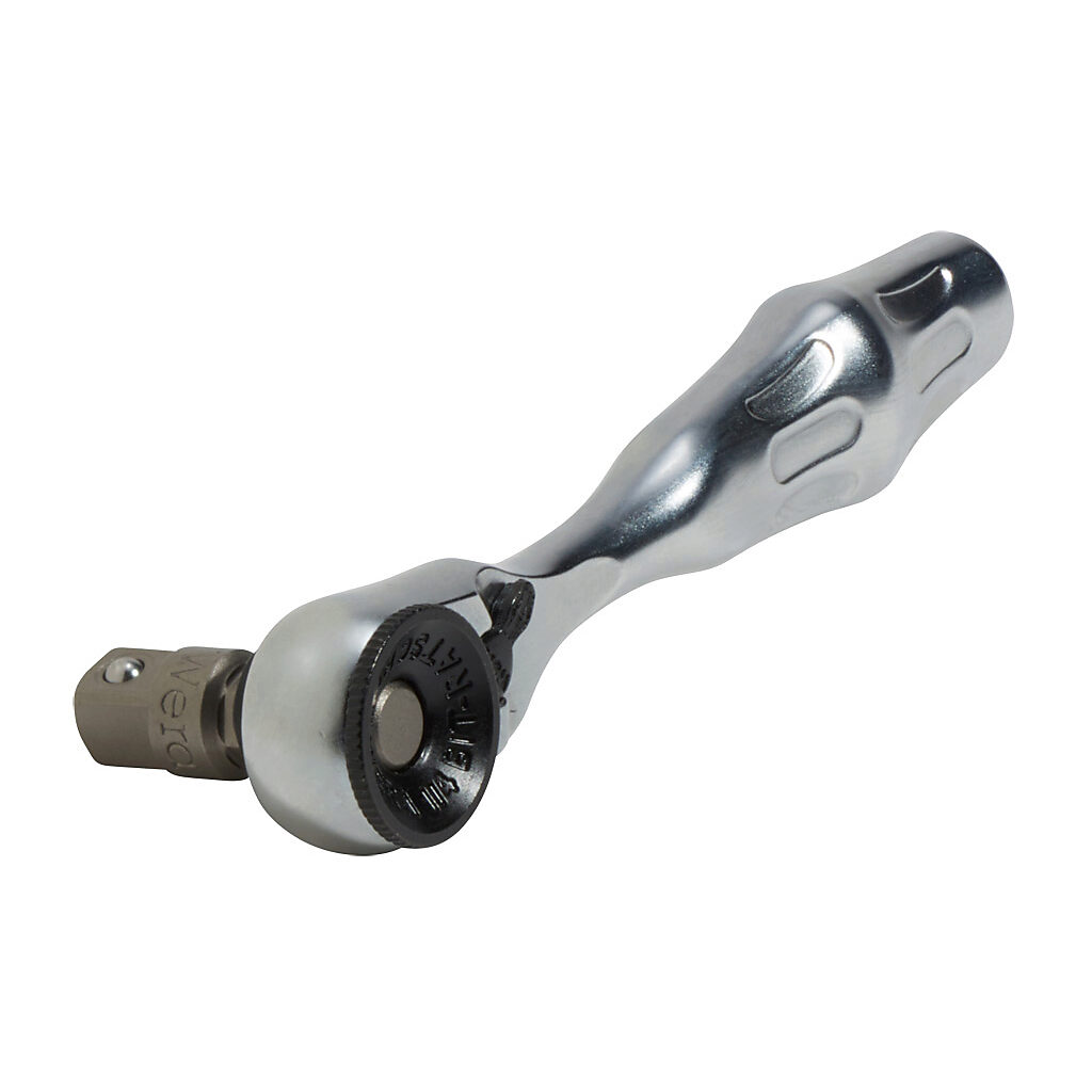 05073230055 - Wera Zyklop bit ratchet, switch lever, 1/4in drive, 5 degrees return angle, all-metal construction, ballpoint socket and retaining ring bit holder locking mechanism. Adapter for 1/4in sockets included.