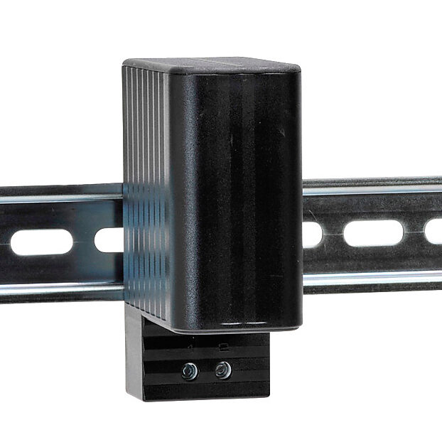 060400-00 - Stego enclosure heater, 10W heating capacity, touch-safe PTC resistor heating element, 120-240 VAC/VDC operating voltage, 35mm DIN rail mount.