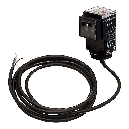 1151E-6517 - Eaton photoelectric sensor, rectangular, through-beam emitter, infrared, 500ft sensing distance, 10-40 VDC operating voltage, 73 x 48.5 x 46mm body, plastic, 4-wire, pigtail.