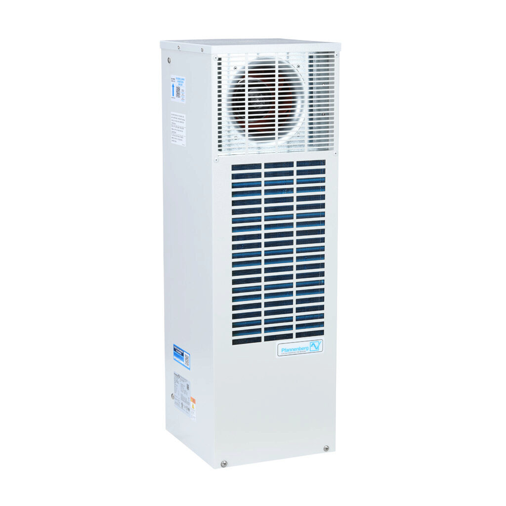 13383644255 - Pfannenberg DTS 3145 air conditioner, 7000 BTU/H, R-134a, 115 VAC operating voltage, carbon steel housing, RAL 7035 light gray, filter-free, side mount. For use with NEMA/UL Type 12 enclosures.