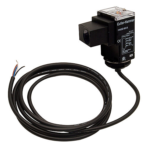 1452E-6513 - Eaton photoelectric sensor, rectangular, polarized retroreflective, visible red, 45in sensing distance, selectable light-on/dark-on, solid state relay, potentiometer, 4-wire, pigtail.