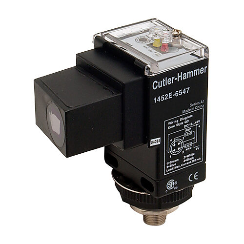 1452E-6547 - Eaton photoelectric sensor, rectangular, polarized retroreflective, visible red, 45in sensing distance, selectable light-on/dark-on, NPN/PNP, potentiometer, 4-wire, 4-pin M12 quick-disconnect.
