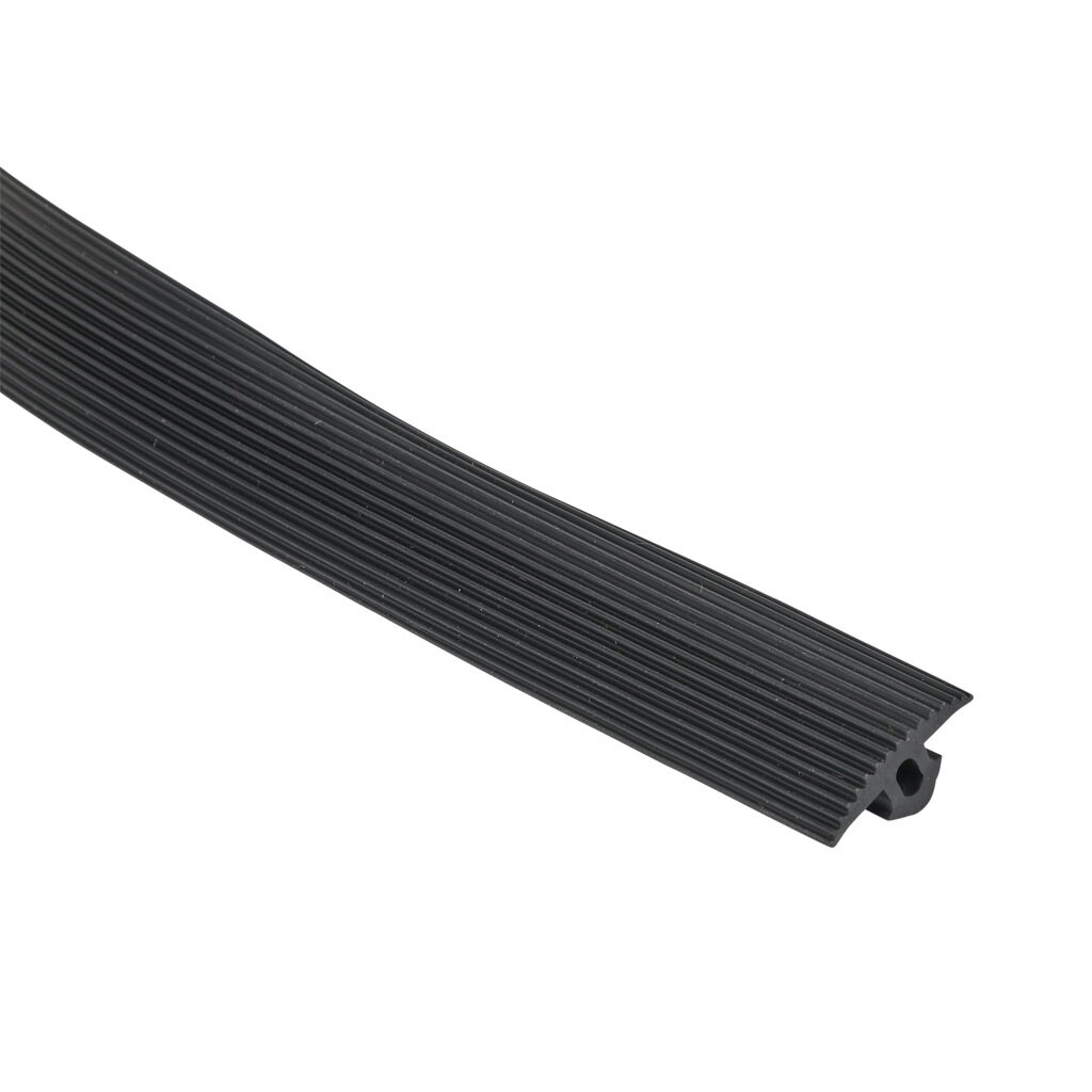 151163 - FATH cover profile, black, 6ft, nitrile rubber, slot size 8. For use with all 1.5in, 3in, 40mm and 80mm profile T-slotted rails. Manufacturer part number: 092057.1829.