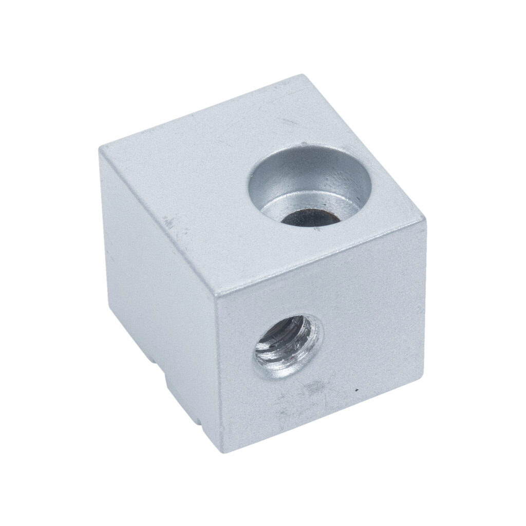 162920 - FATH panel mount block, silver, lacquered aluminum, slot size 6. For use with all 1in and 2in profile T-slotted rails. Mounting hardware included. Manufacturer part number: 094A1006.