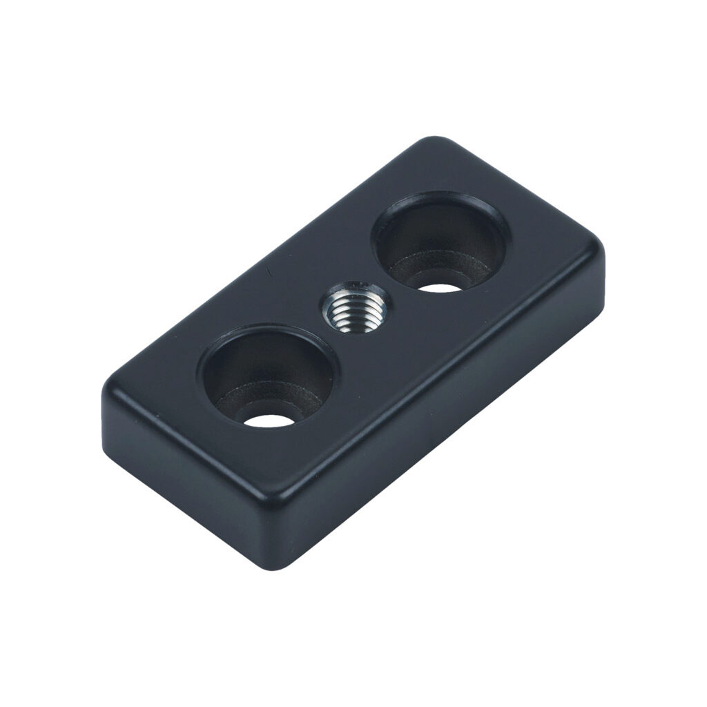 162940 - FATH transport/base plate, black, 30 x 60mm, M8-1.25, die-cast zinc, slot size 8. For use with 30 x 60mm T-slotted rails. Mounting hardware included. Manufacturer part number: 093T30600808S.