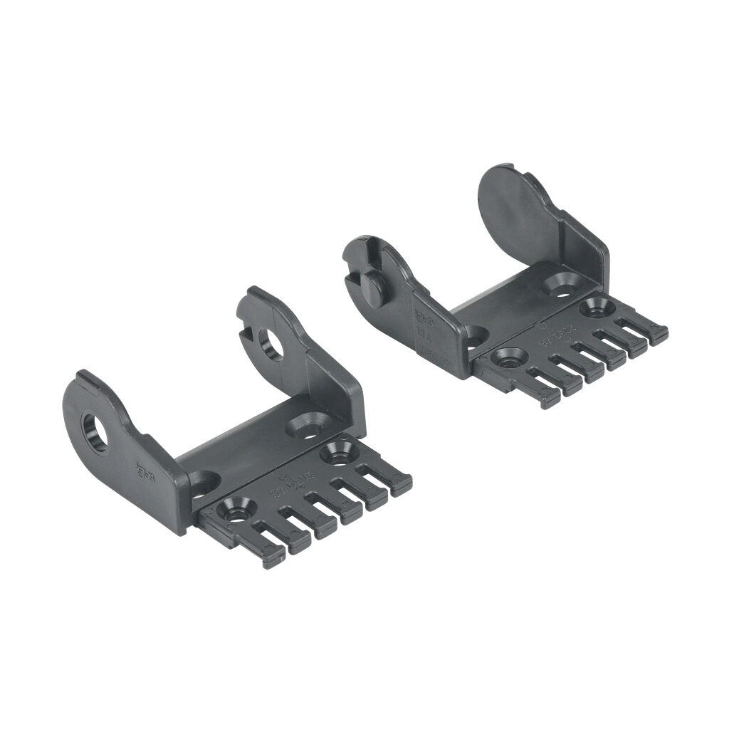 2050-12PZB - igus bracket, 0.98in inside height, 2.24in inside width, 90 deg locking and 0 deg locking, polyamide, black. For use with 2400 and 2500 series energy chain.