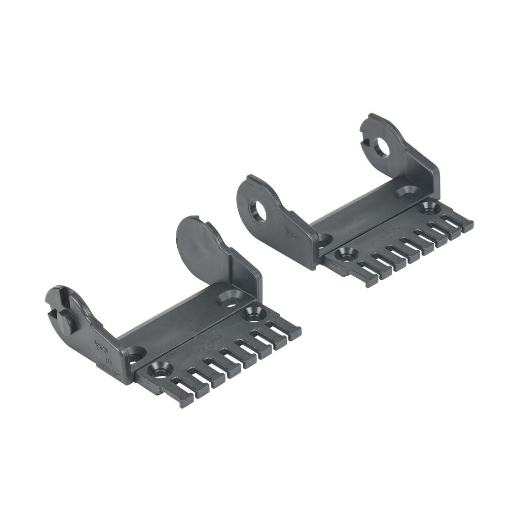 2070-12PZB - igus bracket, 0.98in inside height, 3.03in inside width, 90 deg locking and 0 deg locking, polyamide, black. For use with 2400 and 2500 series energy chain.