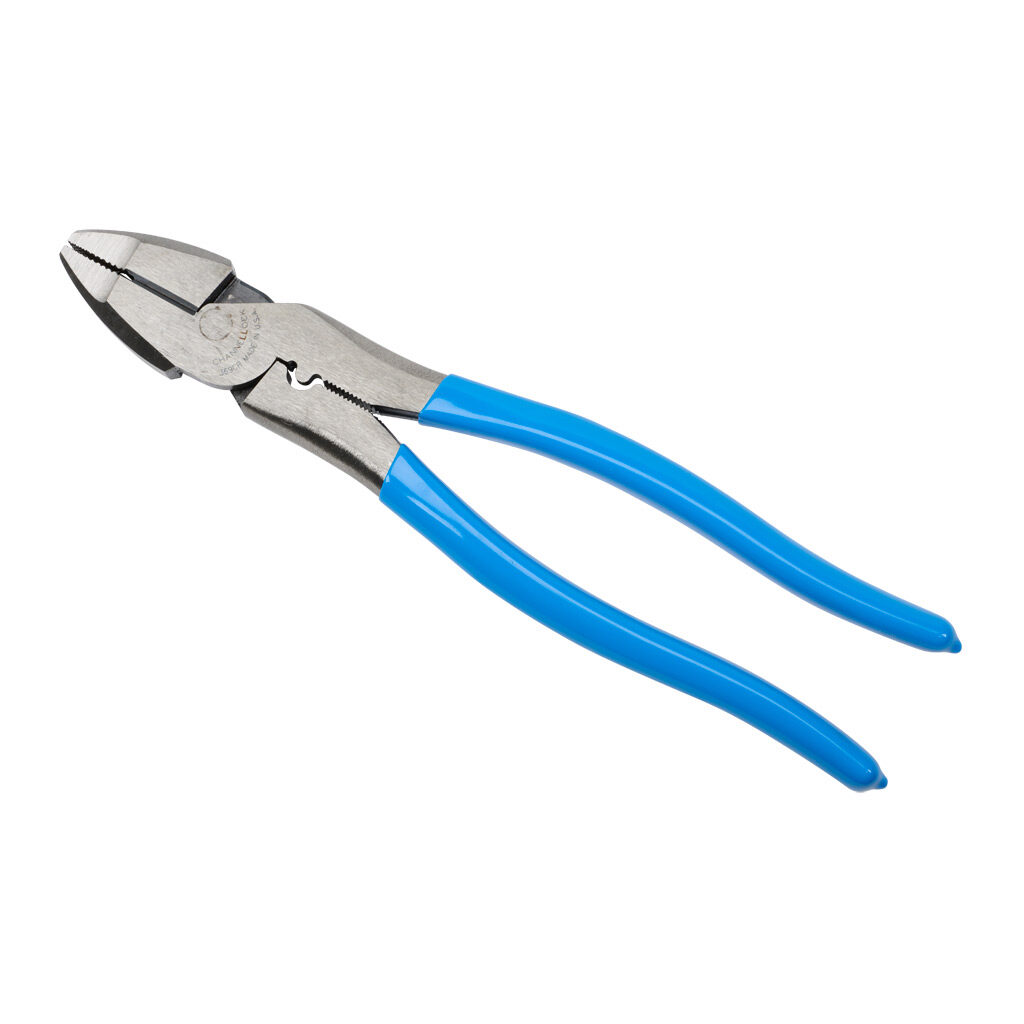 369CR - CHANNELLOCK Classic linemans pliers, 9.5in (241mm) overall length, precision knife & anvil cutting edges, classic grip vinyl handles, round nose and integrated crimp profile.