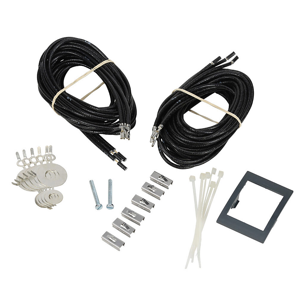 38299120 - Socomec door mounting and connection hardware, for use with blown fuse monitors/indicators. Wire, ferrules and bezel included.