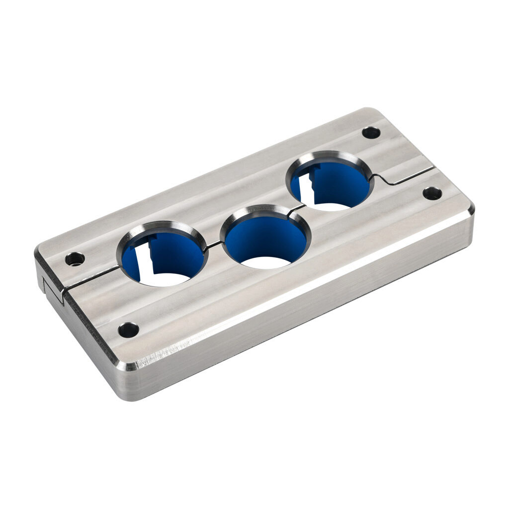 591009 - Murrplastik KDL/H-VA-FDA series cable entry system frame, stainless steel frame, 16-pin frame, (3) medium opening(s), IP69K. Requires (3) Murrplastik KDT/X-FDA series medium grommets.