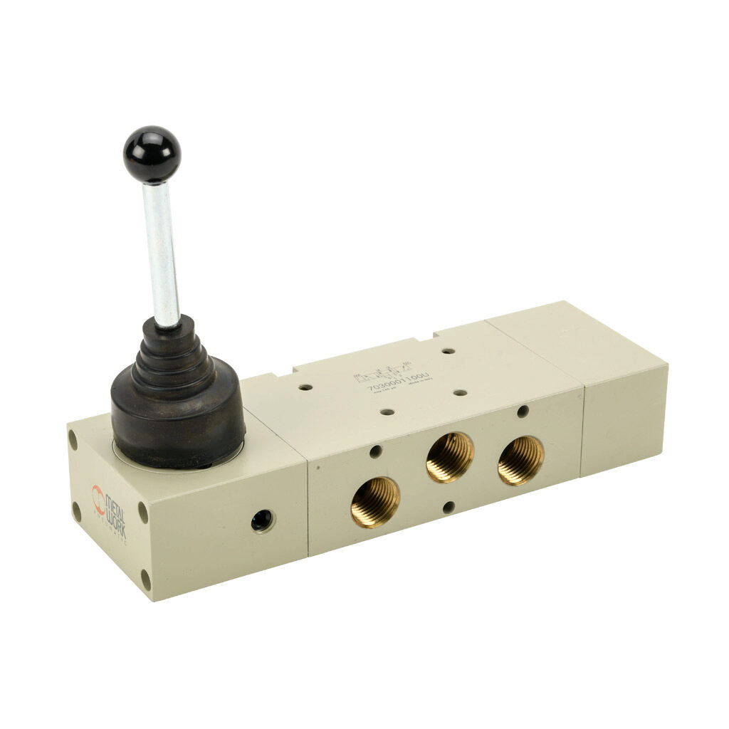 7030001100U - Metal Work Series 70 pneumatic manual valve, 5-port (4-way), 3-position, center pressure, 90 deg hand lever, spring return, 1/2in female NPT inlet(s), 1/2in female NPT outlet(s), 1/2in female NPT exhaust(s), Cv=4.6.