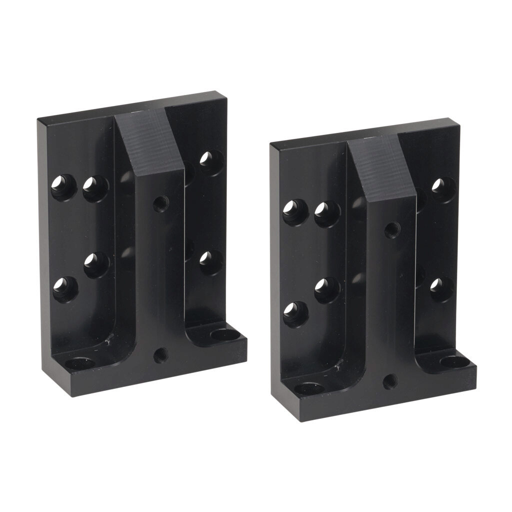 A-AK-0026 - igus mounting bracket, anodized aluminum, Y bracket. For use with ZLW080 and SAW1080 to ZLW1040 and SAW1040 series actuators.