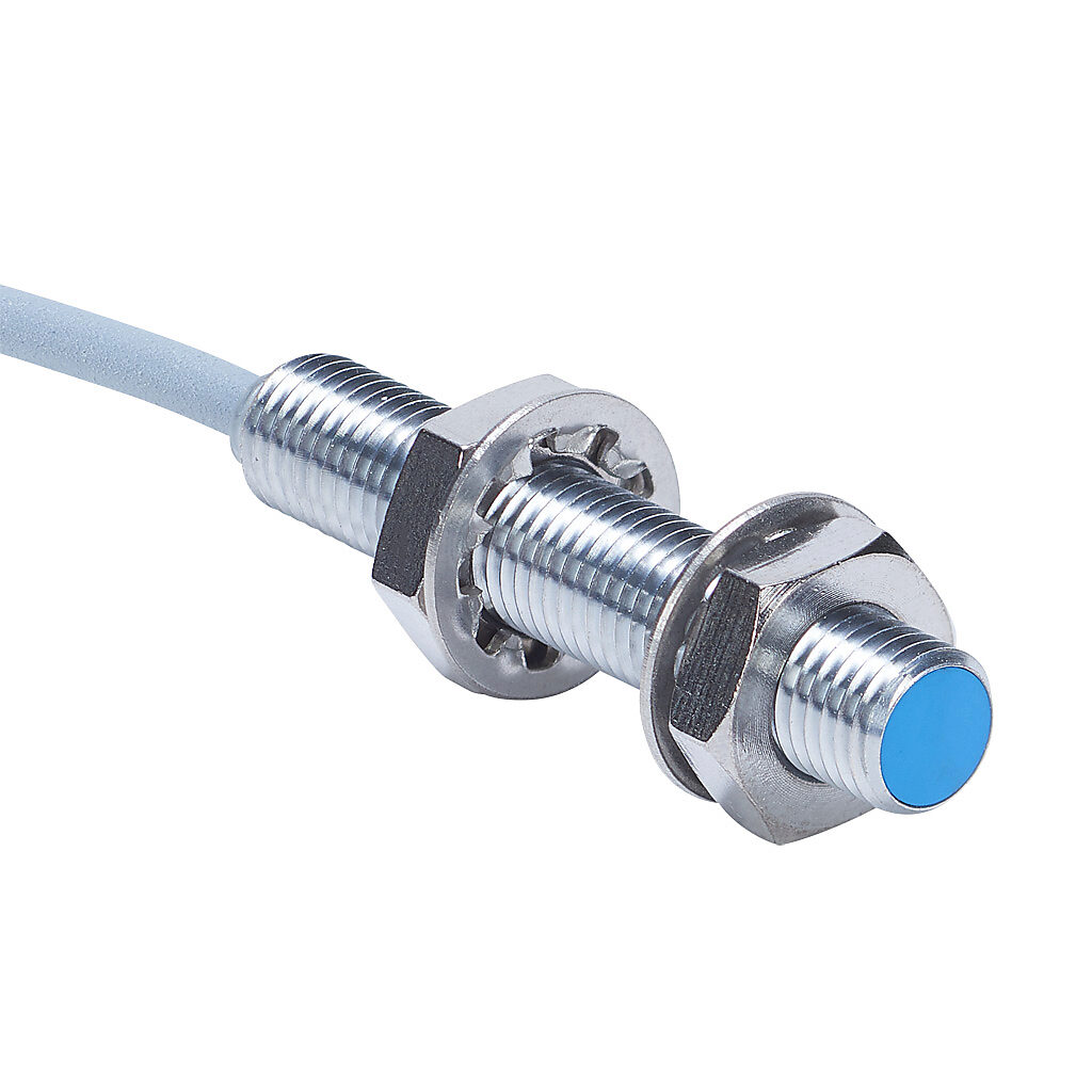 DW-AD-509-M8 - Contrinex inductive proximity sensor, tubular, 8mm diameter x 45mm body, chrome-plated brass housing, 0-5 VDC analog output, 4mm sensing distance, semi-flush, IP67, pigtail.