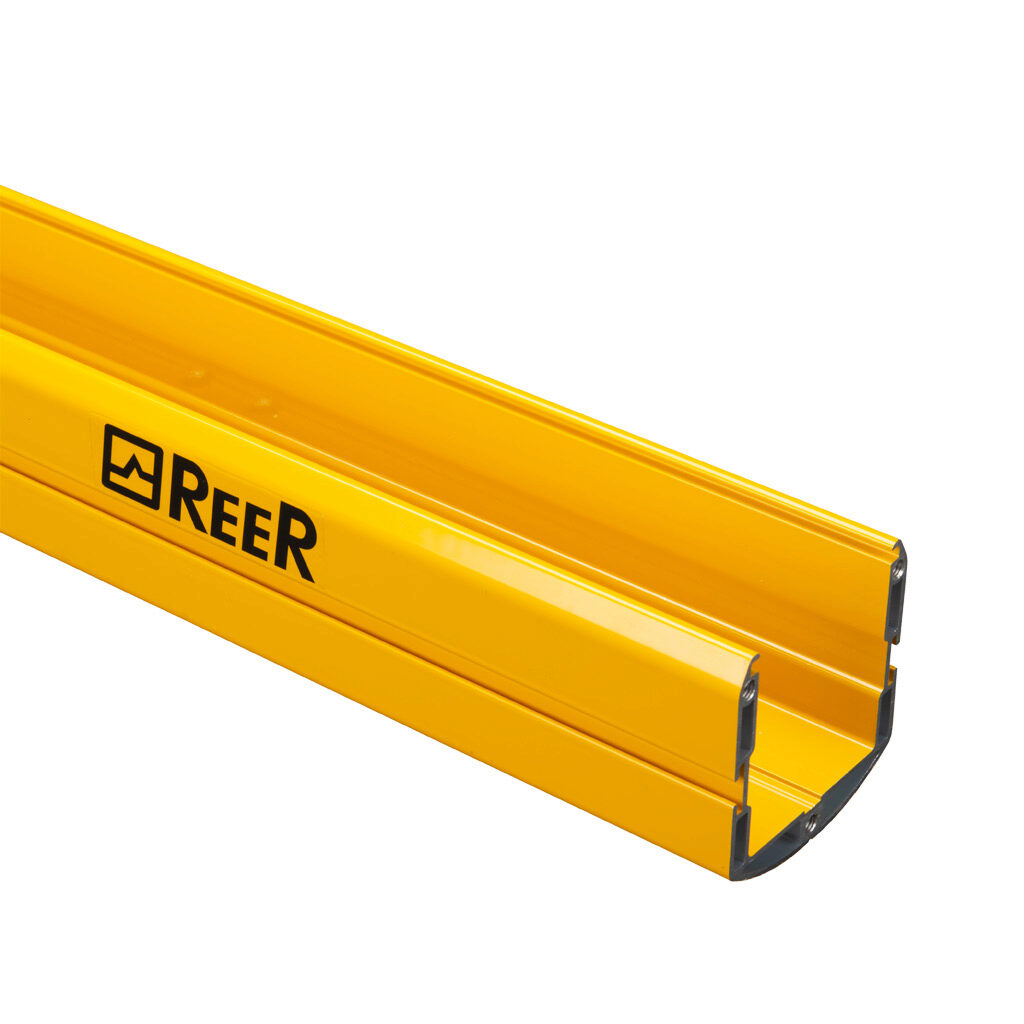 FMC-SGB4 - ReeR protective column, 1330mm housing. For use with ReeR Safegate light curtains.