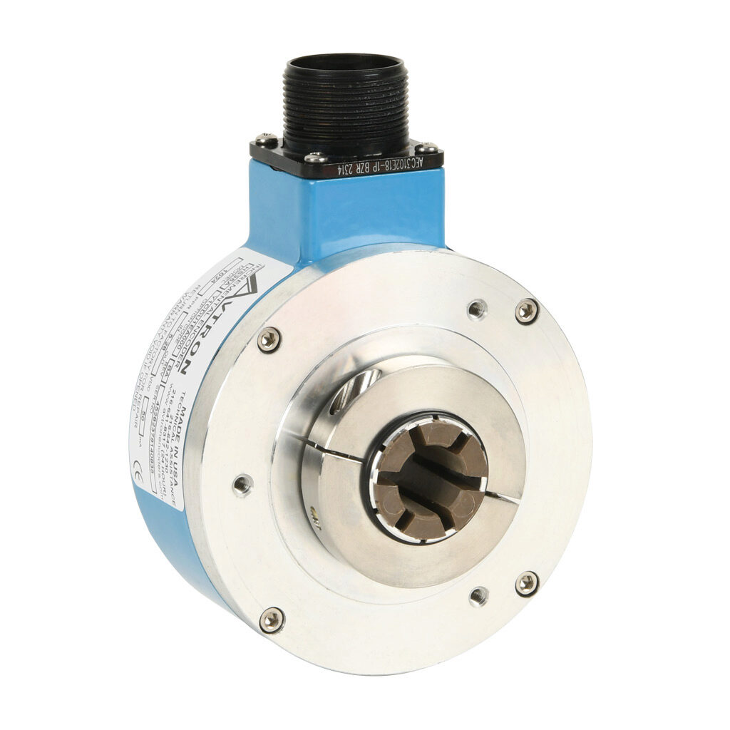 HS35AY1CDU1EA000 - Avtron incremental (quadrature) rotary encoder kit, 5-28 VDC, line driver (differential) output, 1024 ppr, IP65. For use with U.S. MOTORS ACCU-Torq or Marathon Black Max motors or any 1/2 - 1in shaft. Mounting hardware included.