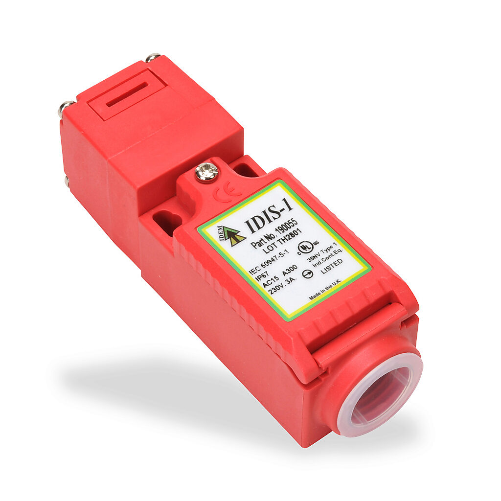 IDIS-190055 - IDEM safety switch, tongue (key) interlock, 90-degree adjustable head, (3) N.C. safety output(s), 31 x 97 x 30mm, plastic body, plastic head.