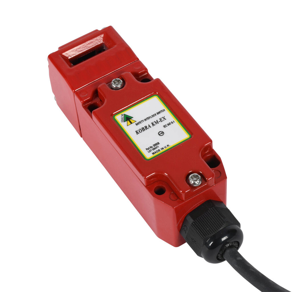 KM-EX-203026 - IDEM safety switch, tongue (key) interlock, hazardous location rated, 90-degree adjustable head, (2) N.C. safety output(s), (2) N.O. monitoring output(s), 40 x 118 x 43.5mm, die-cast aluminum body, die-cast aluminum head.