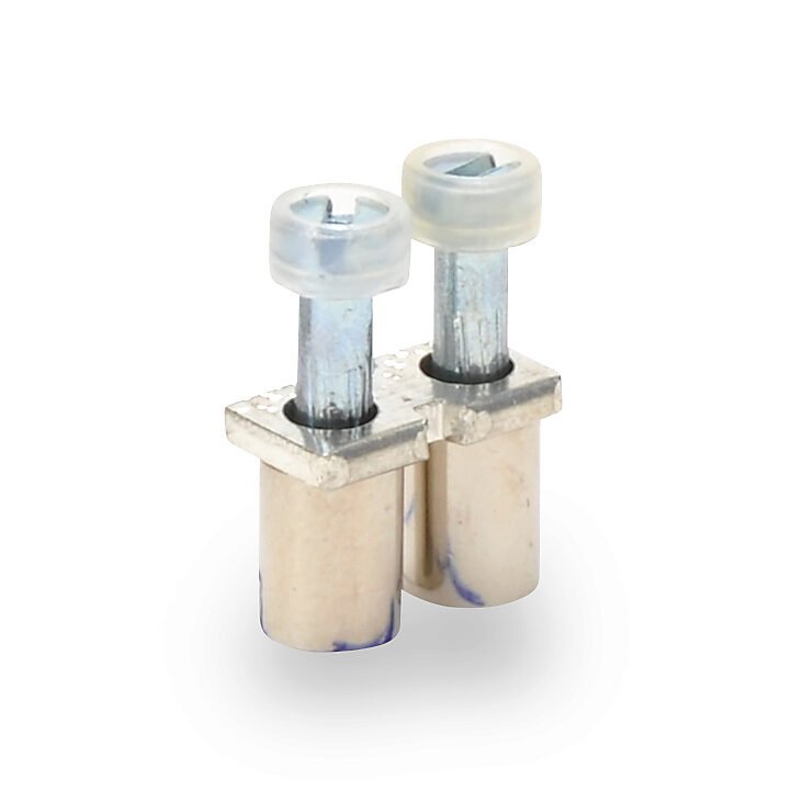 KN-2J10 - Konnect-It terminal block jumper, screw-down type, 2-pole, 32A, 750V. Package of 25. For use with KN-T10 or KN-D10 series block.