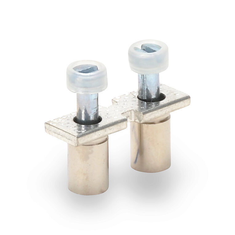 KN-2J6 - Konnect-It terminal block jumper, screw-down type, 2-pole, 57A, 630V. Package of 25. For use with KN-T6 series block.