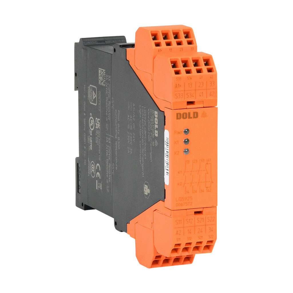 LG5925-48PC-900-24 - Dold safety relay, light curtain controller, 2-channel, 24 VDC, (3) N.O. safety output(s), (1) N.C. monitoring output(s), push-in cage clamp.