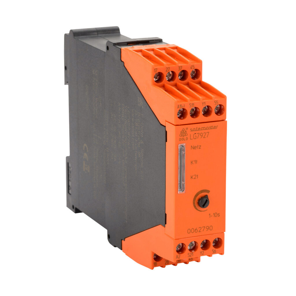 LG7927-97-61-10 - Dold safety relay extension module, on delay, 1 to 10 seconds, 24 VAC/VDC, (3) N.O. time delay and (1) N.C. time delay safety output(s), (1) N.C. time delay monitoring output(s), fixed screw terminals.