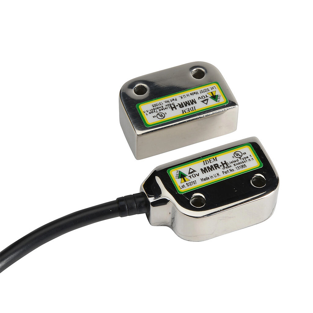 MMR-H-131005 - IDEM safety switch set, non-contact magnetic, right exit mount, (2) N.C. safety output(s), (1) N.O. monitoring output(s), 316 stainless steel housing, 36 x 26mm, pigtail, 6.5ft/2m cable length.