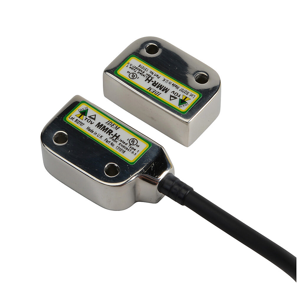 MMR-H-131016 - IDEM safety switch set, non-contact magnetic, left exit mount, (2) N.C. safety output(s), (1) N.O. monitoring output(s), 316 stainless steel housing, 36 x 26mm, 8-pin M12 quick-disconnect, 9.8in/250mm cable length.
