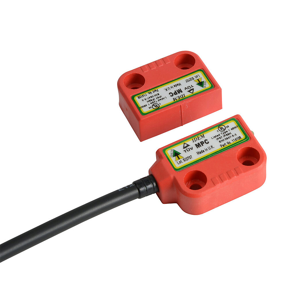 MPC-114108 - IDEM safety switch set, non-contact coded magnetic, right exit mount, (2) N.C. safety output(s), (1) N.O. monitoring output(s), plastic housing, 36 x 26mm, 8-pin M12 quick-disconnect, 9.8in/250mm cable length.