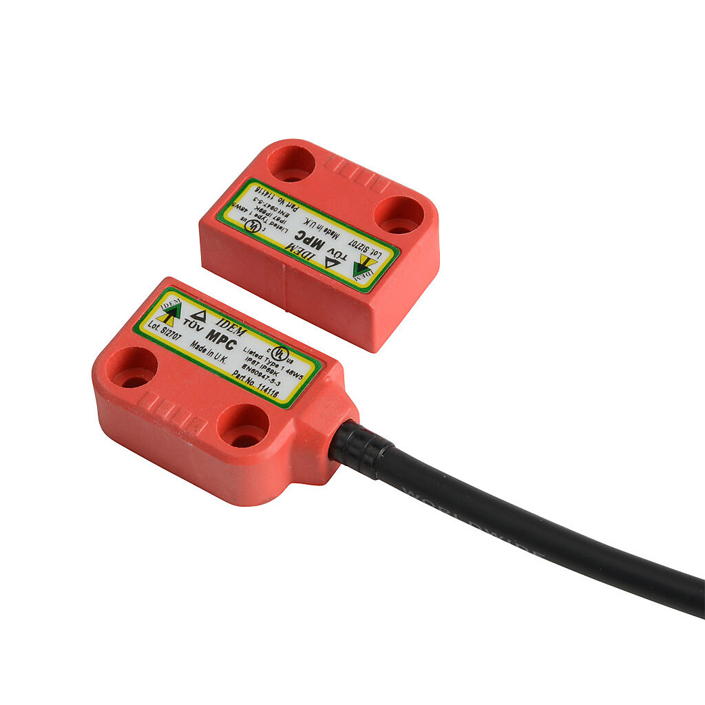 MPC-114116 - IDEM safety switch set, non-contact coded magnetic, left exit mount, (2) N.C. safety output(s), (1) N.O. monitoring output(s), plastic housing, 36 x 26mm, 8-pin M12 quick-disconnect, 9.8in/250mm cable length.
