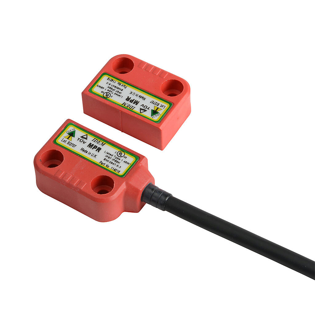 MPR-114016 - IDEM safety switch set, non-contact magnetic, left exit mount, (2) N.C. safety output(s), (1) N.O. monitoring output(s), plastic housing, 36 x 26mm, 8-pin M12 quick-disconnect, 9.8in/250mm cable length.
