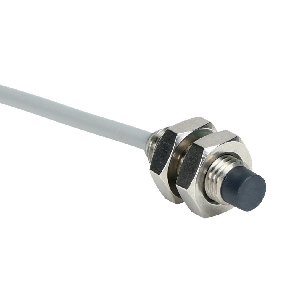 PAE-AP-2A - AchieVe inductive proximity sensor, tubular, 8mm diameter x 22mm body, 304 stainless steel housing, PNP, N.O. output, 2.5mm sensing distance, non-flush, 4.5 kHz switching frequency, IP67, pigtail.