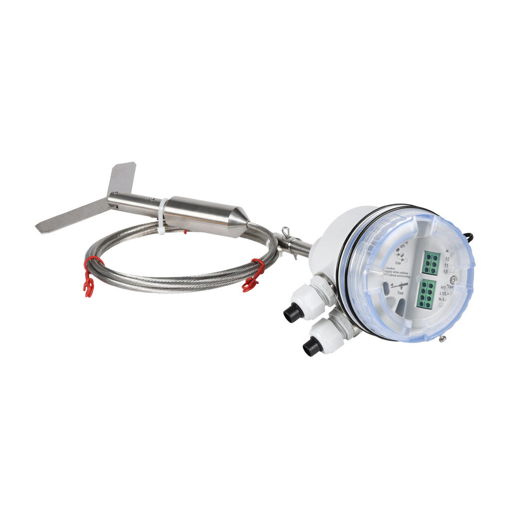 PLS-4P-R-230 - ProSense rotating paddle bulk solids level switch, 2000mm rope insertion length, 1-1/4in male NPT process connection, (1) SPDT relay, 230 VAC operating voltage. Hinged paddle included.