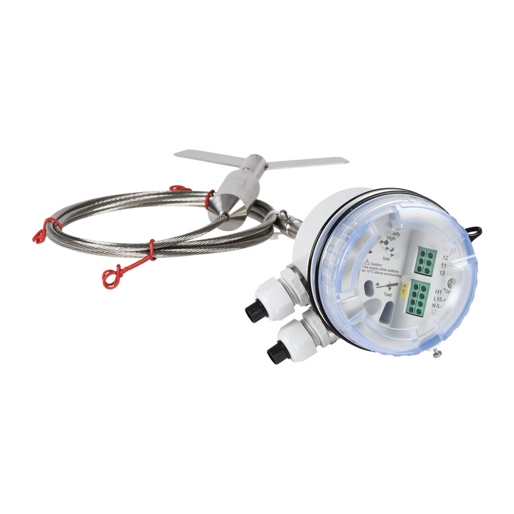 PLS-4P-R-24D - ProSense rotating paddle bulk solids level switch, 2000mm rope insertion length, 1-1/4in male NPT process connection, (1) SPDT relay, 20-28 VDC operating voltage. Hinged paddle included.