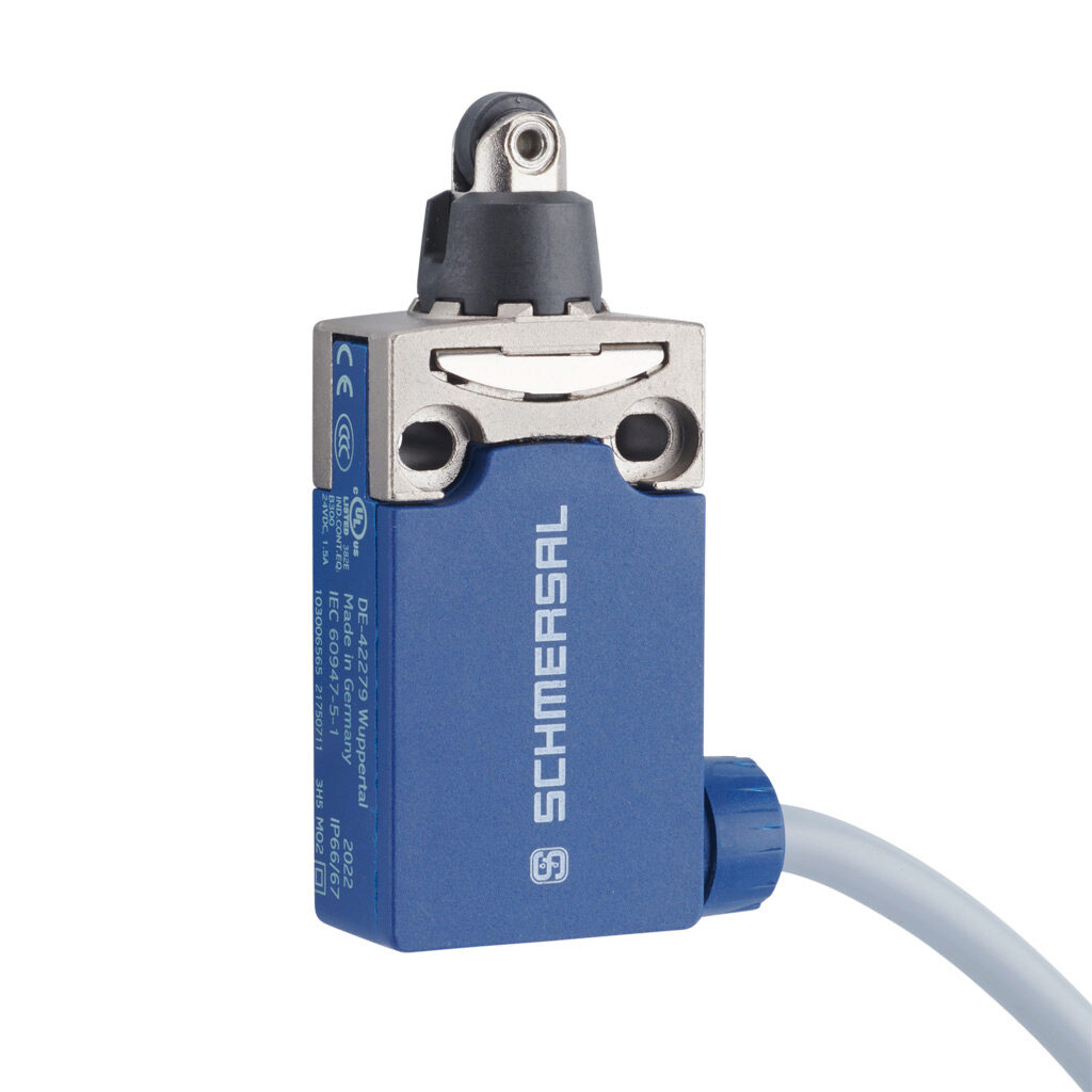 PS116Z11-LR200R200 - Schmersal compact limit switch, plunger with plastic roller, 45-degree adjustable head, (1) N.O./(1) N.C. contact(s), snap action, 31mm wide body, 20-22mm hole spacing, die-cast zinc with plastic base, pigtail, 6.5ft/2m cable ...