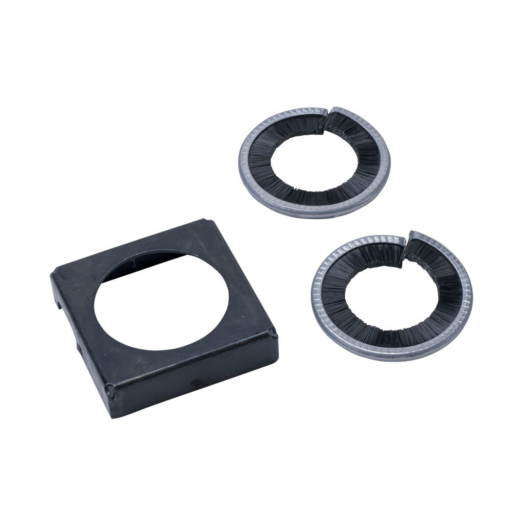 R404 - Rockford Ball Screw R40 series wiper kit, for use with R402 and R402BS ball nuts, includes (2) wipers and (1) end cap.