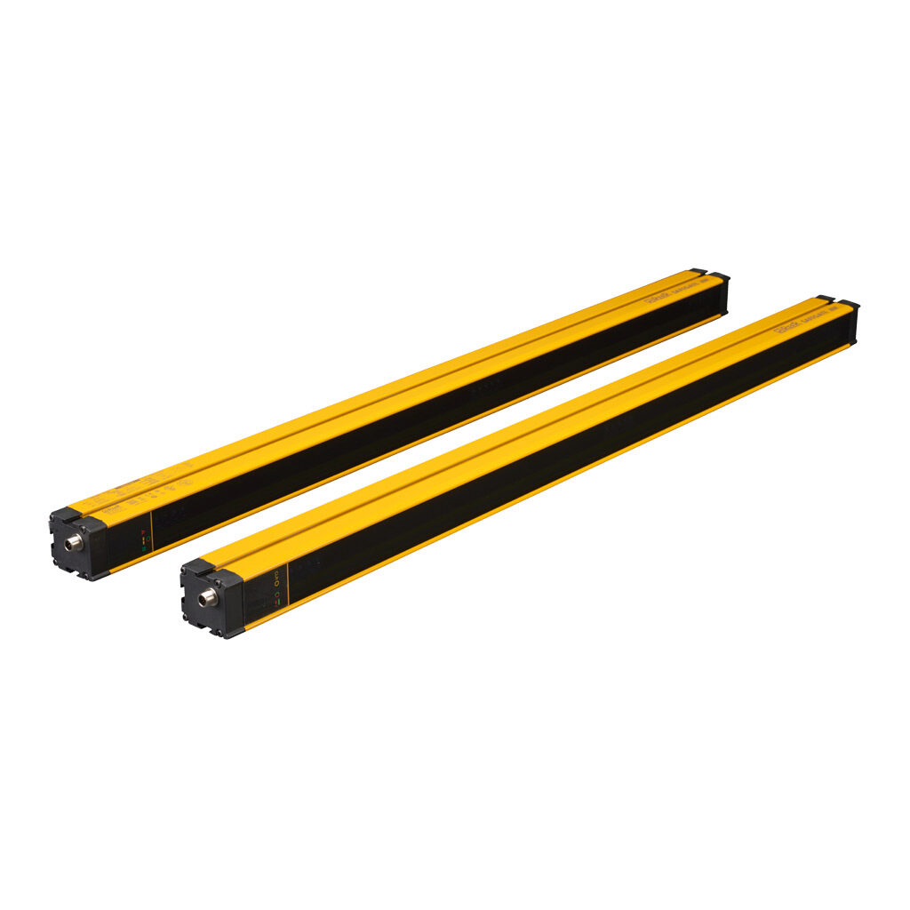 S-3B - ReeR safety light curtain, sender/receiver pair, body protection, 24 VDC, 400mm resolution, 810mm protected height, 0-12m operating distance, safety category Type 4, IP65 IP67, (1) 5-pin and (1) 8-pin M12 quick-disconnect.