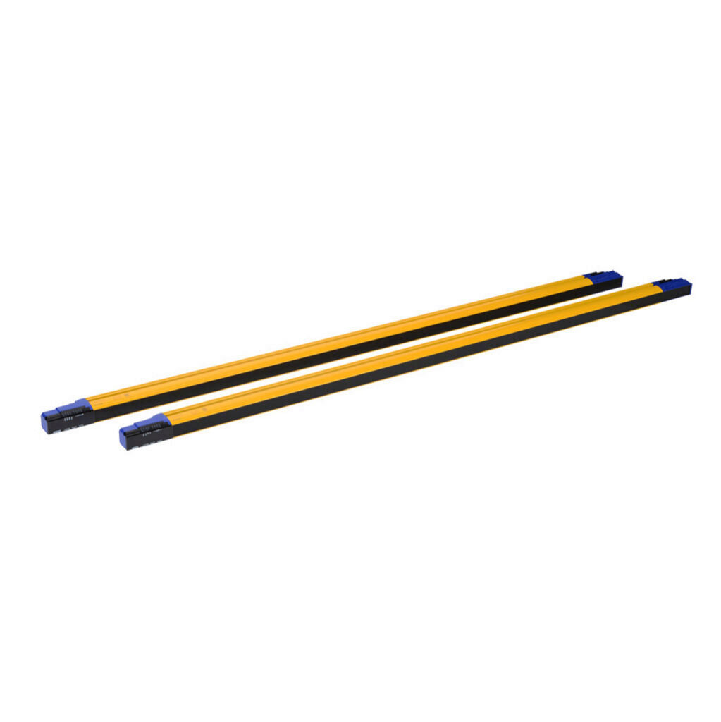 SG4-30-120-OO-P - Datalogic safety light curtain, sender/receiver pair, hand protection, 24 VDC, 30mm resolution, 1200mm protected height, 0.2-20m operating distance, safety category Type 4, configurable, IP65, (2) 18-pin proprietary connections.