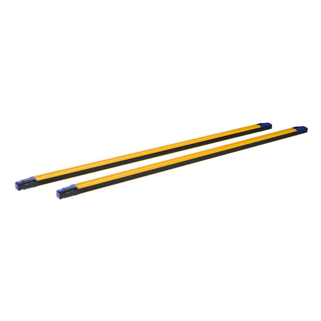 SG4-30-135-OO-P - Datalogic safety light curtain, sender/receiver pair, hand protection, 24 VDC, 30mm resolution, 1350mm protected height, 0.2-20m operating distance, safety category Type 4, configurable, IP65, (2) 18-pin proprietary connections.