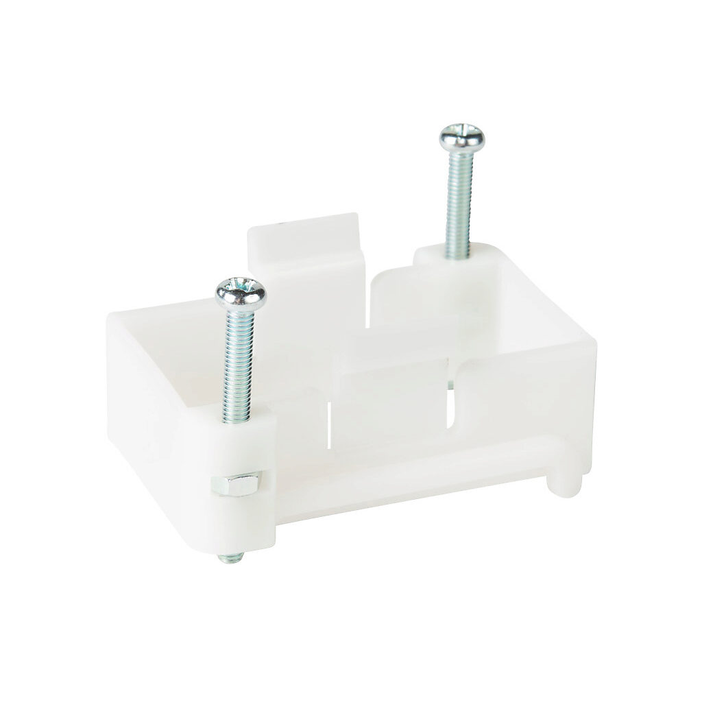 SL-CLP-1 - Mounting clips, package of 8. For use with SL4824 SOLO standard temperature controllers.