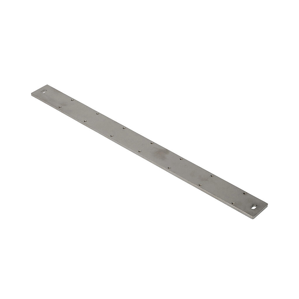ST2365100-PLATE-6 - Dold Safemaster series mounting plate, 316L stainless steel, 40mm x 471mm. For use with trapped key interlock systems.