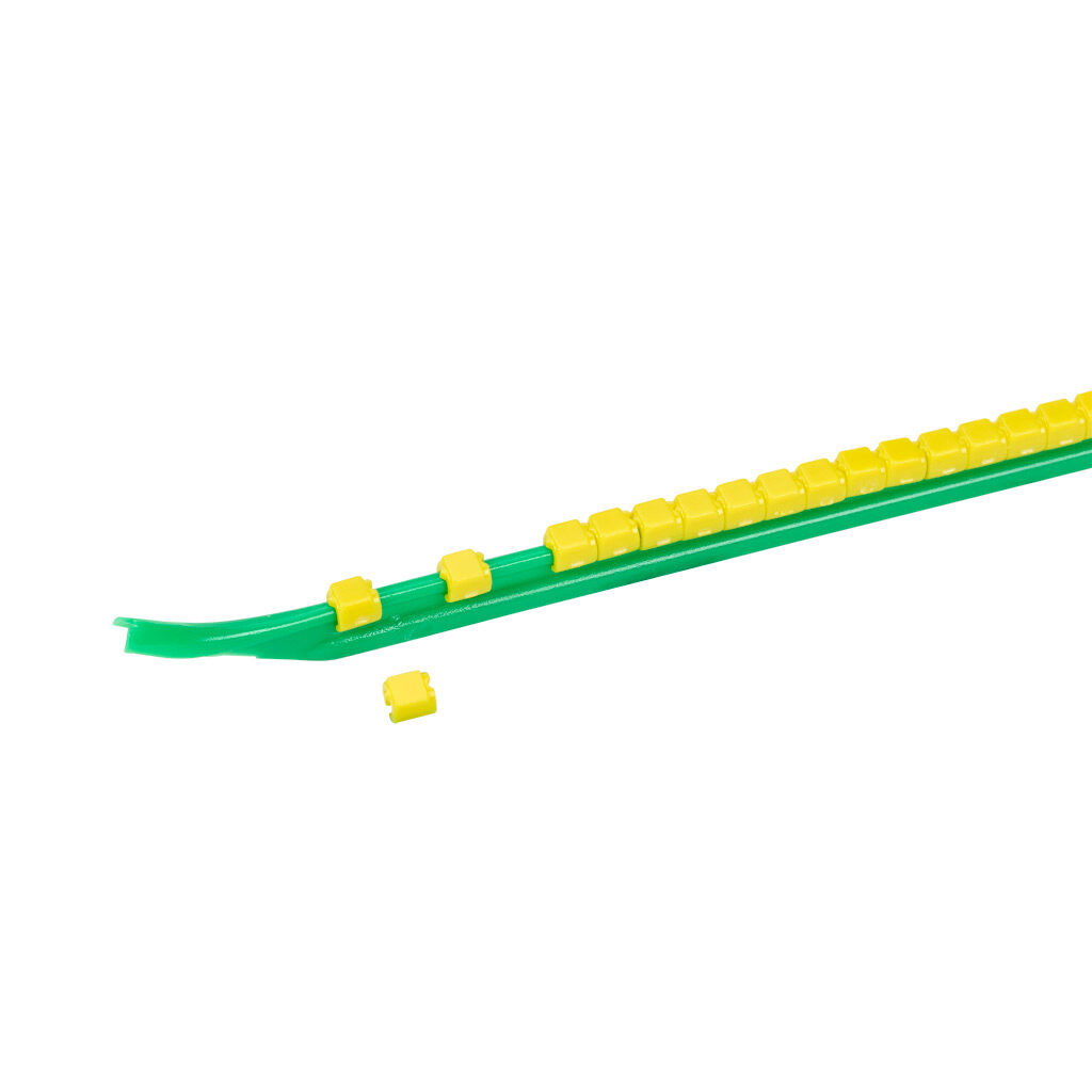 STD03-300-BLK-YL-AD - TE Connectivity snap-on wire marker, blank, black on yellow, accepts wire size 1.9-2.6mm (0.07-0.10in). For use with most 22-20 AWG MTW and 18-16 AWG TFFN wire. Package of 300.