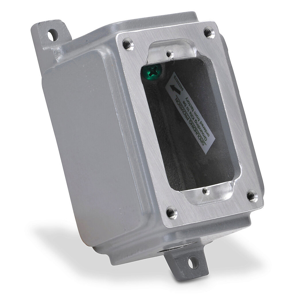 SWB-45 - Killark device/splice box, deep feed through, (1) gang, (2) 3/4in female NPT conduit entries, aluminum. Use with XCS series cover assemblies for hazardous locations.