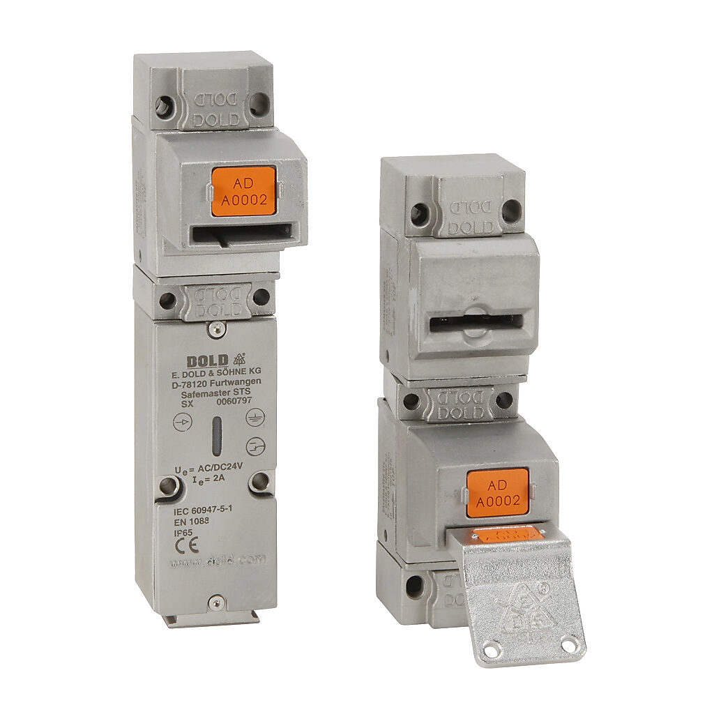 SX-1GATE-SET - Dold Safemaster series trapped key interlock system, push-pull key, 1 gate, 316 stainless steel.