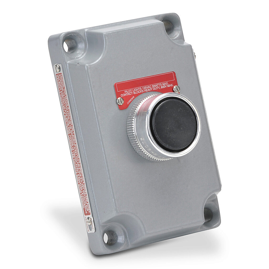 XCS-0B3 - Killark control station cover assembly, hazardous location rated, (1) pushbutton, black, momentary, (1) N.O./(1) N.C. contact(s), blank legend plate(s).